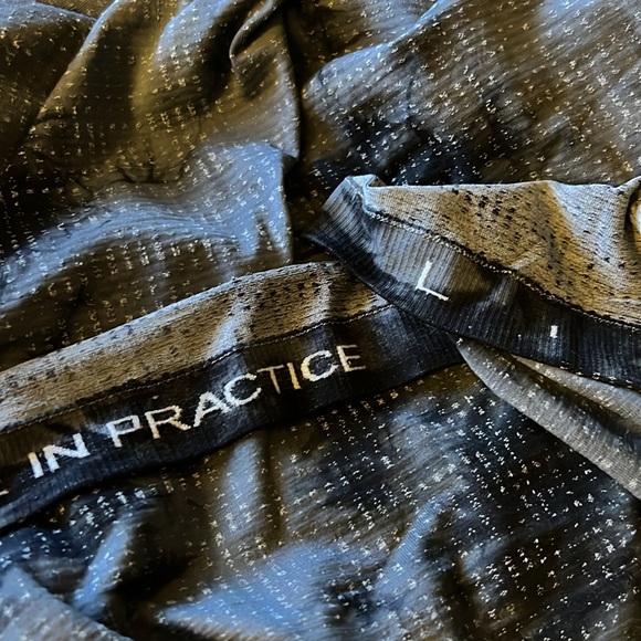 Lululemon Men’s Metal Vent Tech Short Sleeve Sz L - Picture 9 of 10